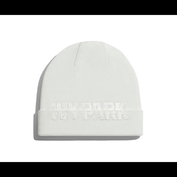⭕️adidas x IVY PARK White monochromatic Beanie - Picture 3 of 9